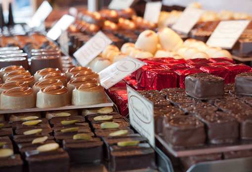 7 Best Candy Shops in West Virginia!